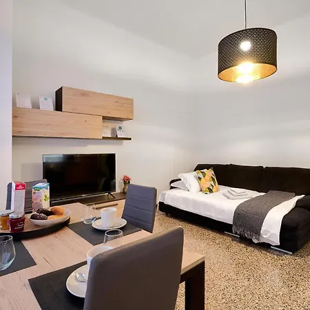 Lägenhet Isola Suite, Urban Retreat In
