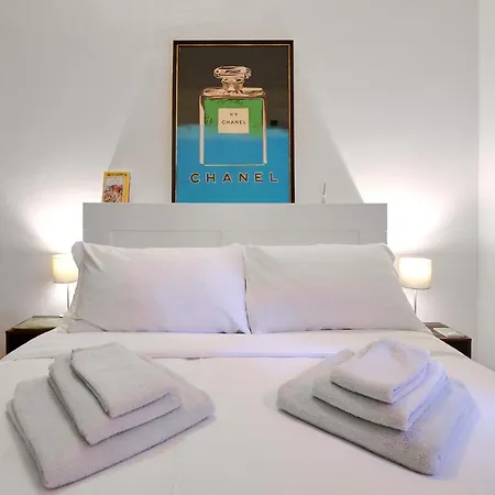 Isola Suite, Urban Retreat In Lägenhet